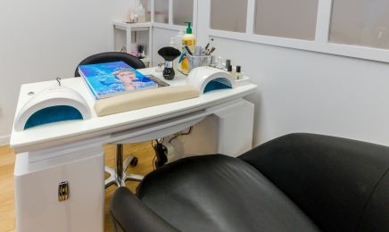 Honey nails  : Coiffeur à Saint-Germain-en-Laye