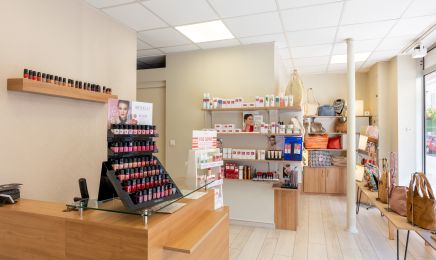 Karin'Esthétic : Institut de beauté à Vertus