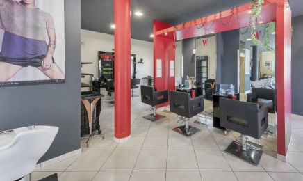 By Audrey  : Coiffeur à Plescop