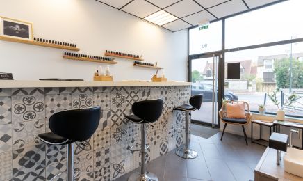 The beauty bar : Manucure à Yerres