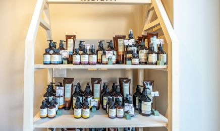 Coiffeur Barbier Nana : Institut de beauté à Mercus-Garrabet