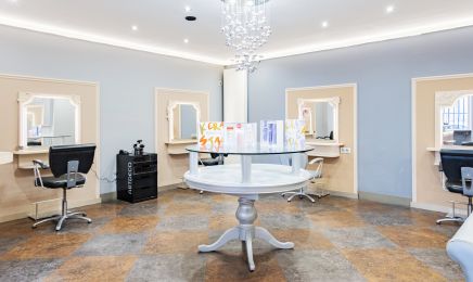 De Bouche à Oreille : Coiffeur à Nancy