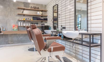 Studio 54 - La petite Usine : Barbier à Saint-Genis-Pouilly