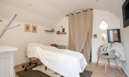 Douce’Heure Institut de Beauté  : Institut de beauté à Vers-Pont-du-Gard