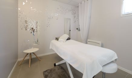 aux p’tits soins : Manucure à Moirax