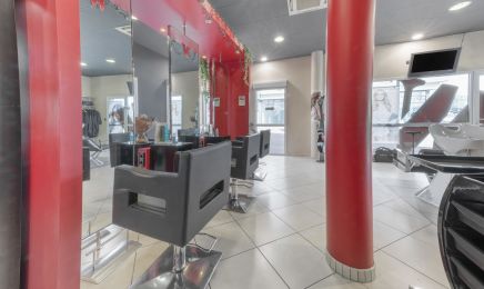 By Audrey  : Coiffeur à Plescop
