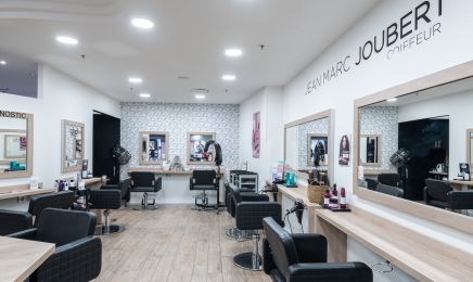 Jean Marc Joubert - Poitiers LECLERC : Coiffeur à Poitiers