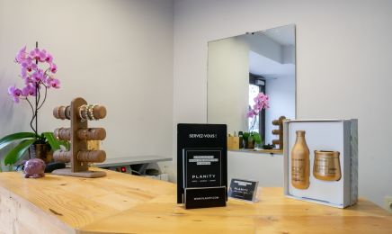 Kath s’en mêle  : Coiffeur à Bas-en-Basset