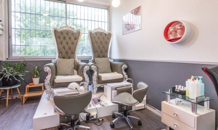 Julia Nails : Manucure à Lormont