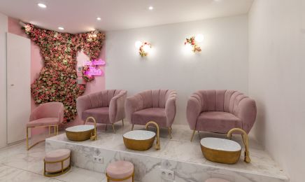 Loulou Nails & Hair Clichy : Manucure à Clichy