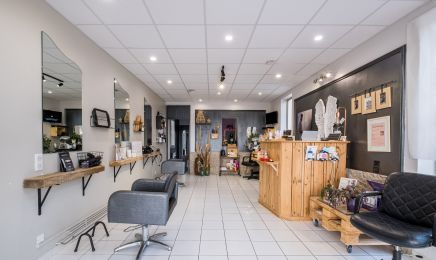 Les Deux L Coiffure : Coiffeur à Cambon 