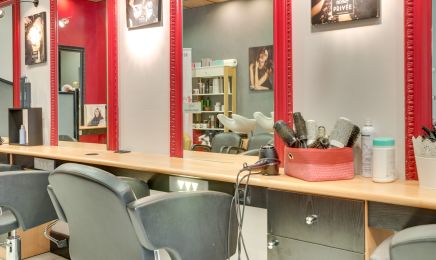 Julien k : Coiffeur à Orléans