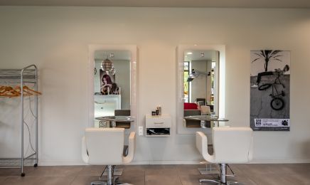 Le Salon by S Viva La Vie : Coiffeur à Charron
