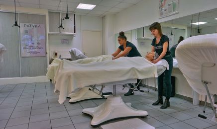 École Terrade - Coiffure - Bourg-en-Bresse : Coiffeur à Bourg-en-Bresse