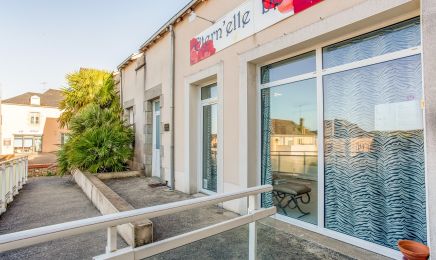 Etern’elle Beauté : Manucure à Port-Brillet