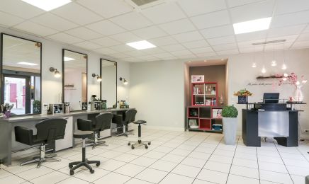 R Coiffure : Coiffeur à Labastide-d'Anjou