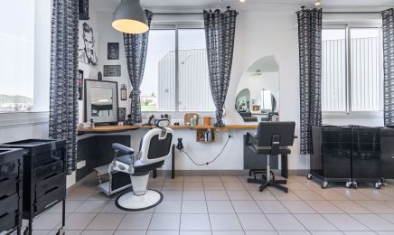 Chris'Coiffure : Coiffeur à Estrablin