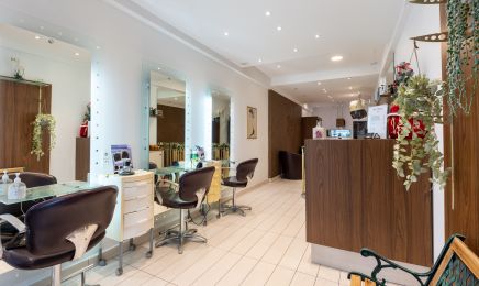 SM Coiffure : Coiffeur à Maison Alfort