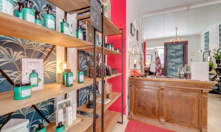 Le Peignoir  : Barbier à Bordeaux