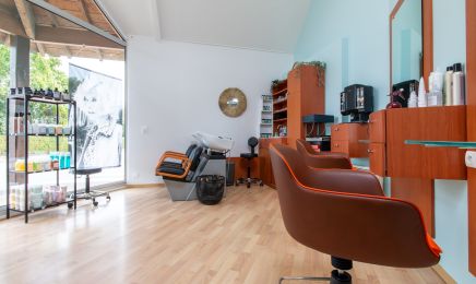Le Salon De Mary  : Coiffeur à Pleuven