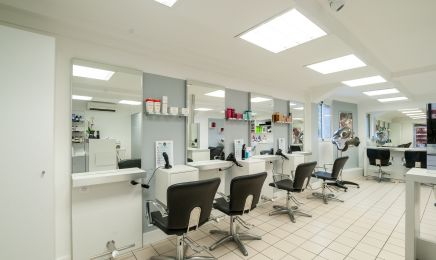 Le Salon - Artisan Coiffeur : Coiffeur à Bergerac