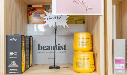 Le miroir : Coiffeur à Cambrai