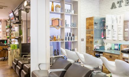  Corine Coiffure  : Coiffeur à Cognac