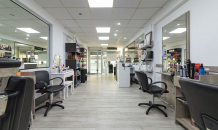Nouvelle Ere : Coiffeur à Miramas