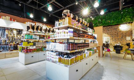 K’OSMETICS (BARBER LES K) : Institut de beauté à Évry-Courcouronnes