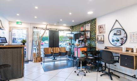 Luminance – Soins et réparation capillaire : Coiffeur à Domont