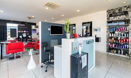 Wag ´ hair : Coiffeur à Sénas