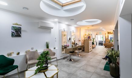 Mimosa Coiffure : Manucure à Argenteuil