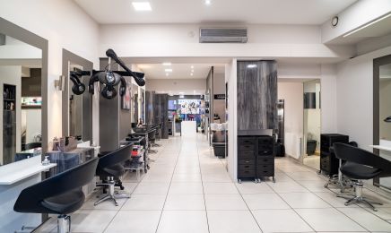 Carré 66 : Coiffeur à Moutiers