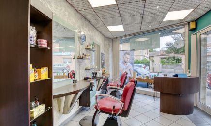 Markhor Coiffeuse Barbiere : Barbier à Avenières
