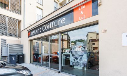 M Instant Coiffure : Manucure à Saint Romain en Gal
