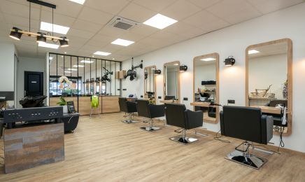 Mille et Une Coiffures  : Coiffeur à Le Bouscat