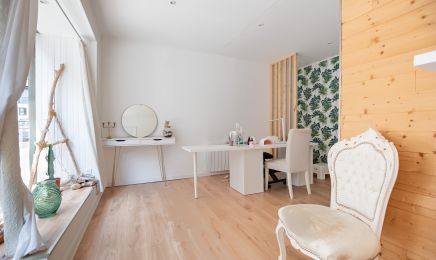 Le Glow Up Institut : Manucure à Roche-la-Molière