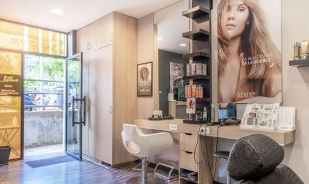 Giulian coiffeur de l’ile barbe : Coiffeur à Lyon
