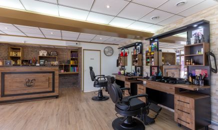 AZ Coiffeur Barbier  : Barbier à Pontarlier