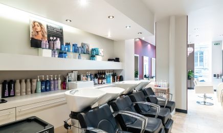 5Th Avenue By Coiffeur Studio : Coiffeur à Nantes