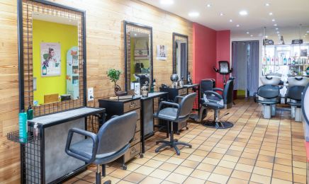 Mouss'cut Hair : Coiffeur à Charlieu