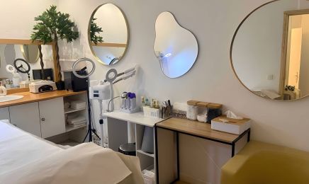 L'Art Esthetique : Manucure à Lons