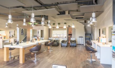 Ines K Coiffeur  : Coiffeur à Mozac