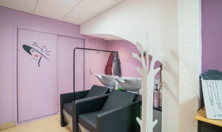 Anita Coiffure Bouresse : Coiffeur à Bouresse
