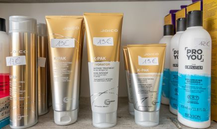 L’Univ Hair d’Aurélie : Coiffeur à Pamproux