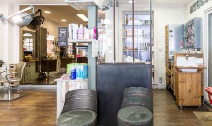  Corine Coiffure  : Coiffeur à Cognac