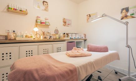Institut de Beauté Chez Amanda : Manucure à Pia