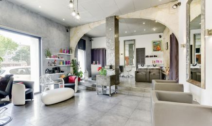 Joss'Cut  & Barber  : Coiffeur à Nîmes