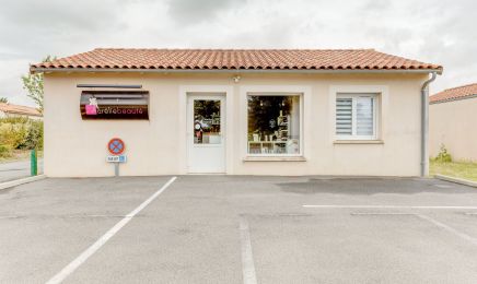 Aurelie Beauté : Institut de beauté à Rouillé