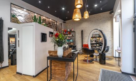 Maison de Beauté Ansara : Manucure à Tours